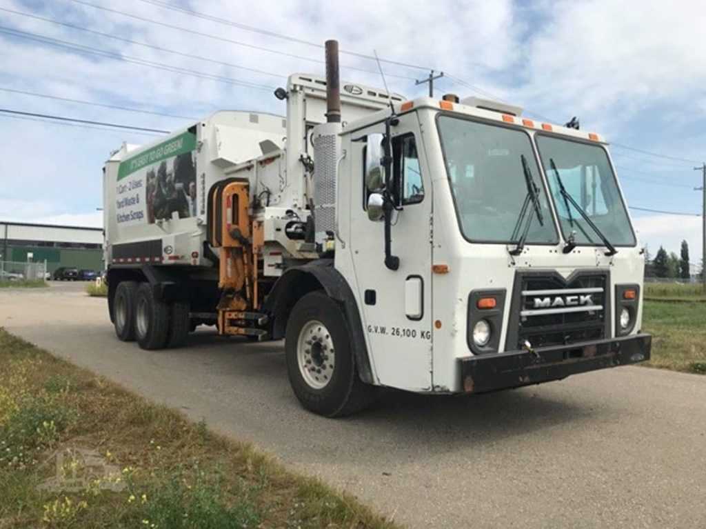 mack ch613 hood parts diagram